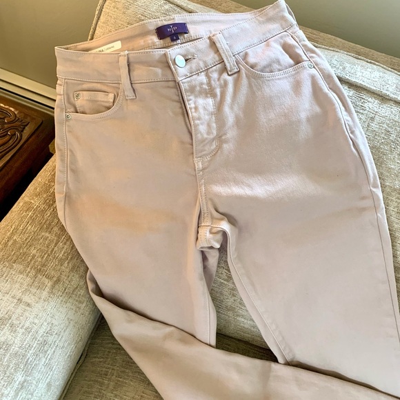 💥EUC💥 NYDJ Very Slimming Alina Jeans - a Summer Staple! Light Khaki / Sz 6✨✨✨ - Picture 5 of 9